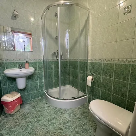 Przystan 3*