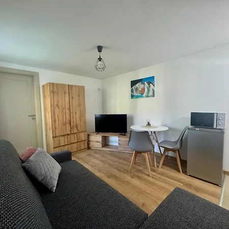 Przystan בית הארחה 3*